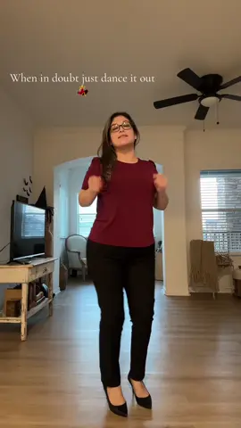 Dance it out 💋 #dancelikenobodyiswatching #justme #releasestress #htown 