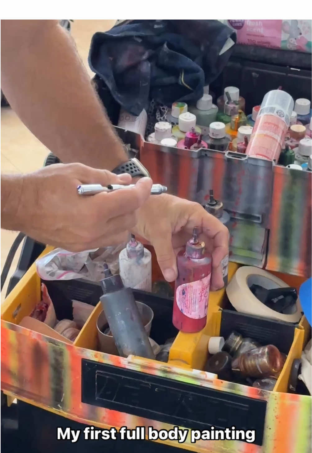 What. A. Day. 🎨 
 Today I experienced something truly unforgettable: my very first full body painting. And let me tell you, it was way more intense, creative, and beautiful than I ever imagined.
 
 A good friend of mine was by my side the whole time, capturing some fun behind-the-scenes moments 📸. And after the painting was done, I even had a full professional photoshoot with a photographer... yes, the whole experience turned into pure art.
 
 I honestly admire this kind of creativity and the story told through such skilled hands… it’s truly a work of art. ✨
 
 I can’t wait to share the final results with you…
 Do you want to see how I looked at the end?  Wow… just be ready for it.
 
 #BodyArt #UnforgettableExperience #BehindTheScenes #StayTuned #Bodypainting       🖤 Behind the scenes 🖤