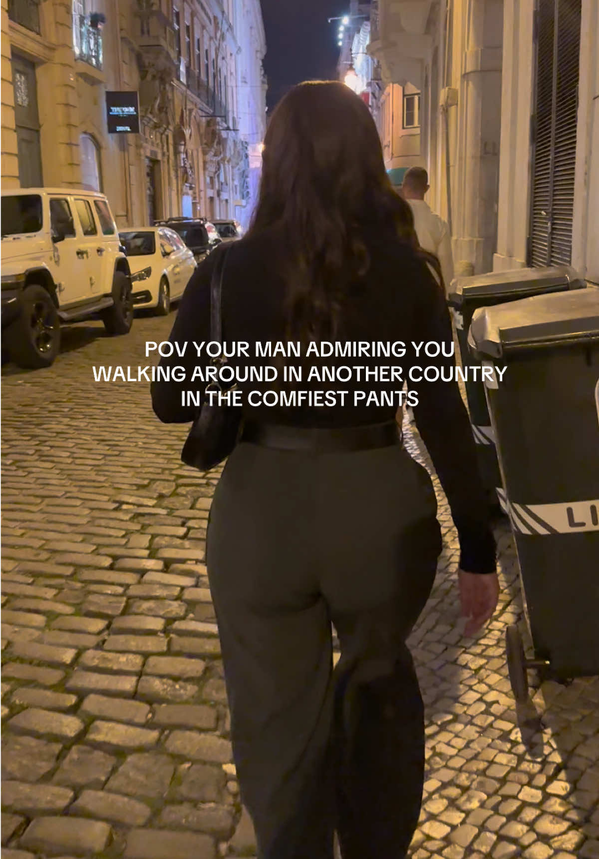 Got me some comfy pants and a hype man 🤭 #halaraworkpants #halara #trousers #trouseroutfits 