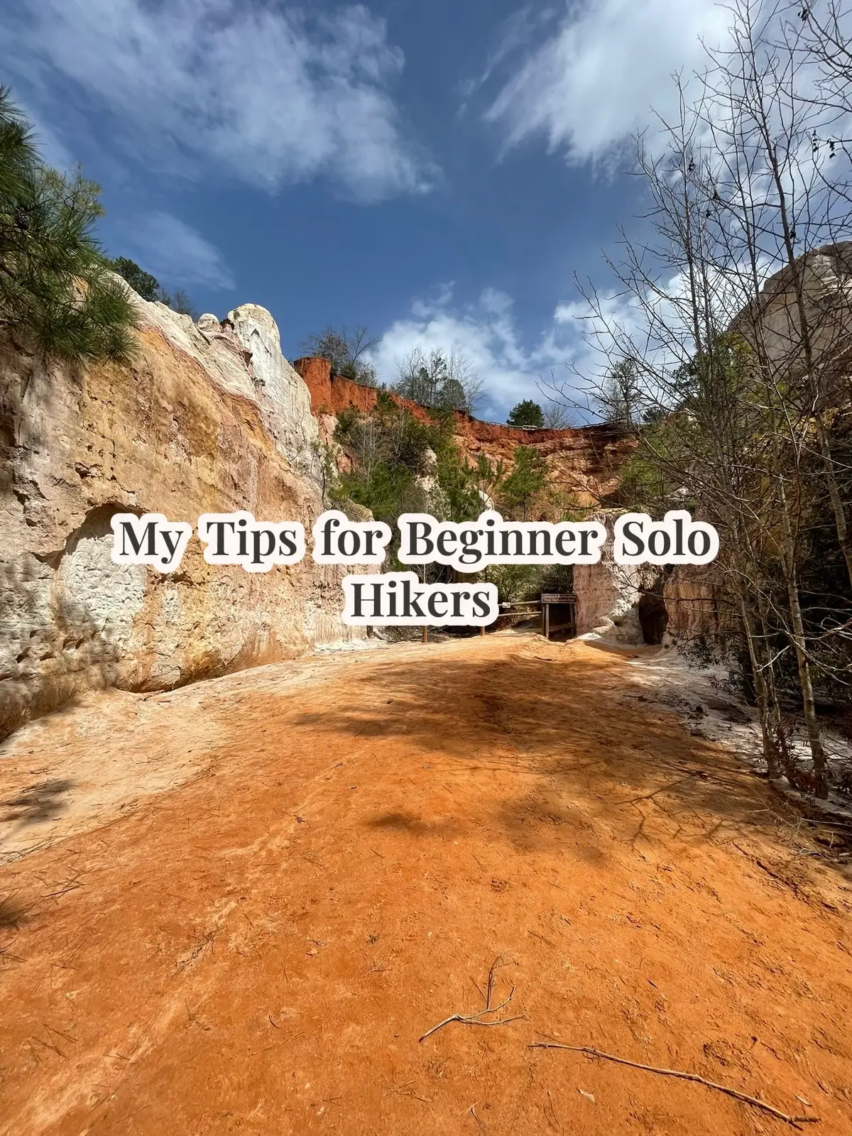 Solo hiking tips  Happy Hiking! 🫶🏽 . . .  #solohiking #hiketok #granolagirl #solohike #alltrails 