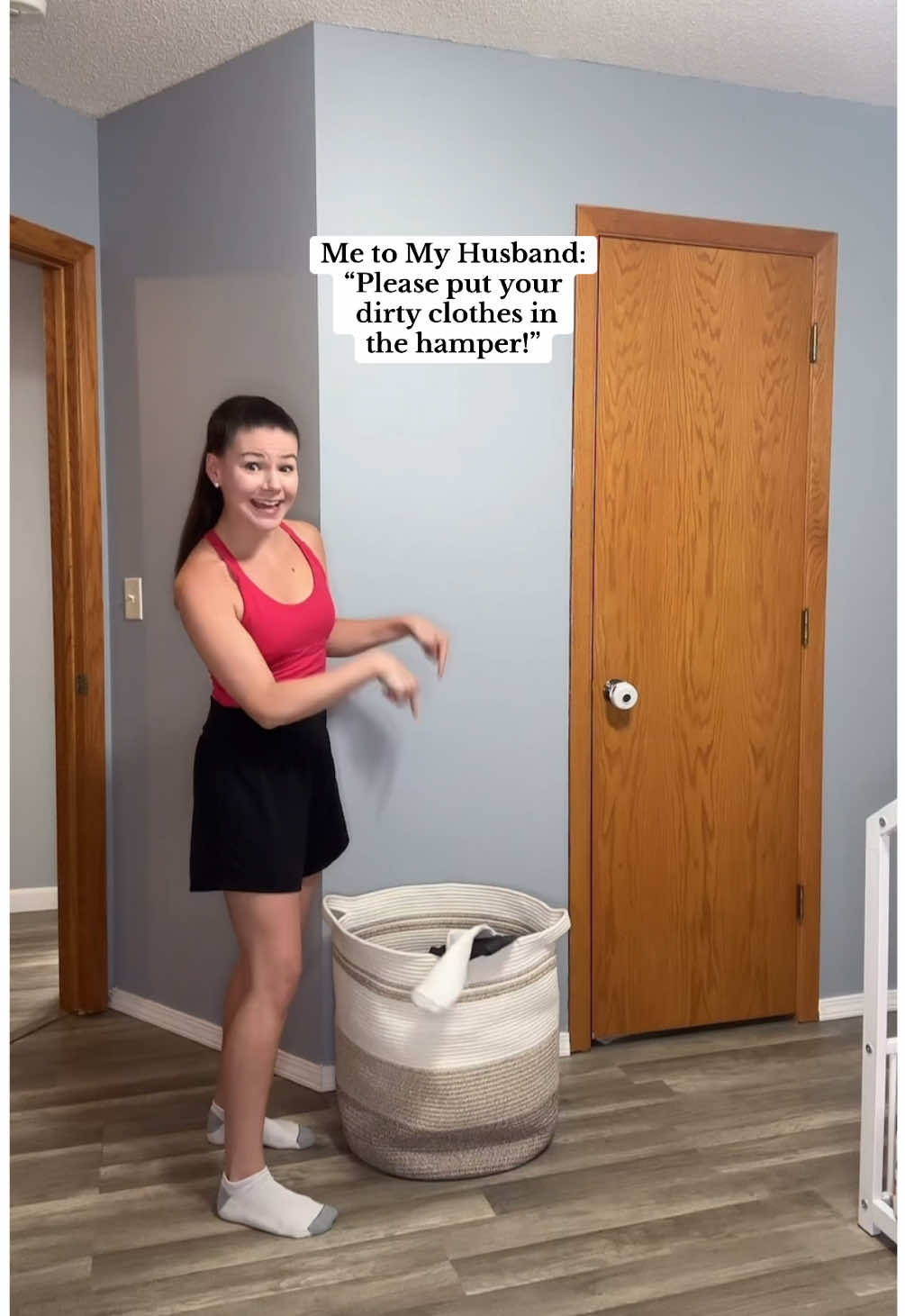 Husbands be like.. #marriagehumor #marriedcouple #couplescomedy #husbandsbelike #husbandandwifecomedy 