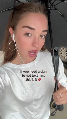 legend has it every time I ever texted a boy back I regretted it #breakup #exes #smallartist #breakupsong #newmusic 