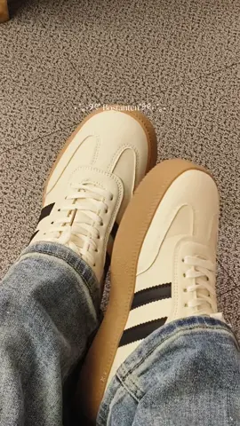 Get yours now⋆ ˚｡⋆୨୧˚ #giftrecommendations #shoesrecommendation #bostanten 