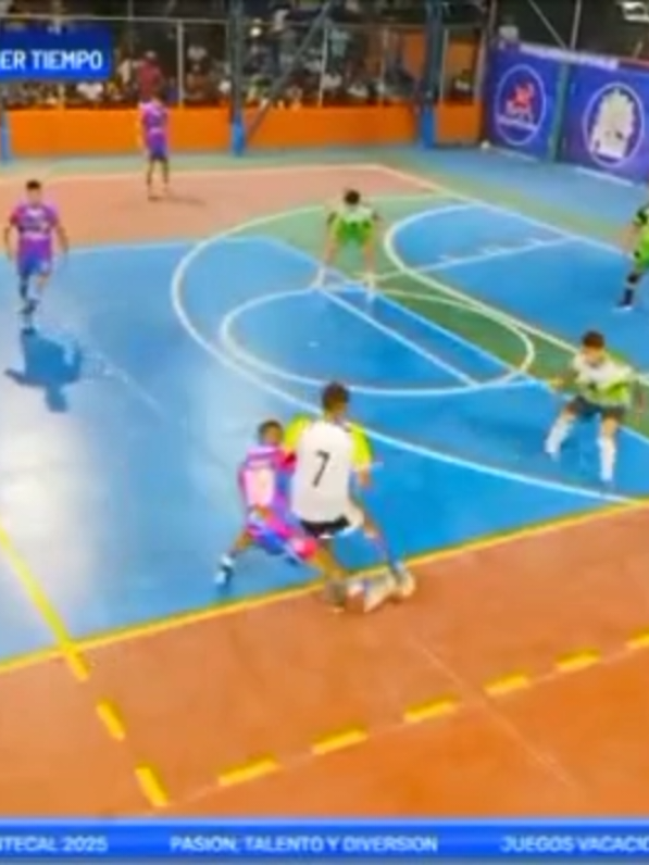 Pisala Pomelo Pisalaaa🪄 . . #Caño #JuegosVacacionalesDeMantecal2025 #futsalplayer 
