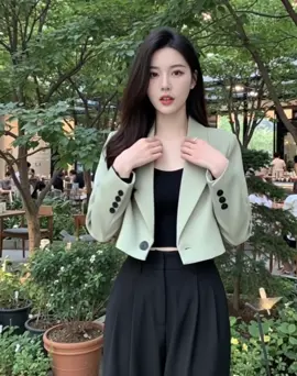Áo khoác Áo blazer áo vest crotop#thoitrangnu #aoxinhhottrend #aoblazer #aocroptop 