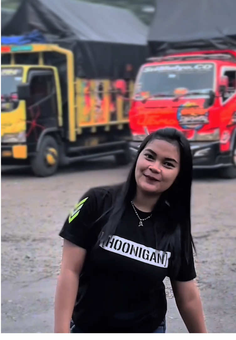 Terimakasih sudah membawaku terlalu jauh selama iki 🥹 @nadine.poeng🐟 @mbak_chan22 new @niisvii_laili @Mbak Sasa💋 #storysupirtruk #foryoupageofficiall #xyzabc #fypage #drivermudapunyacerita 