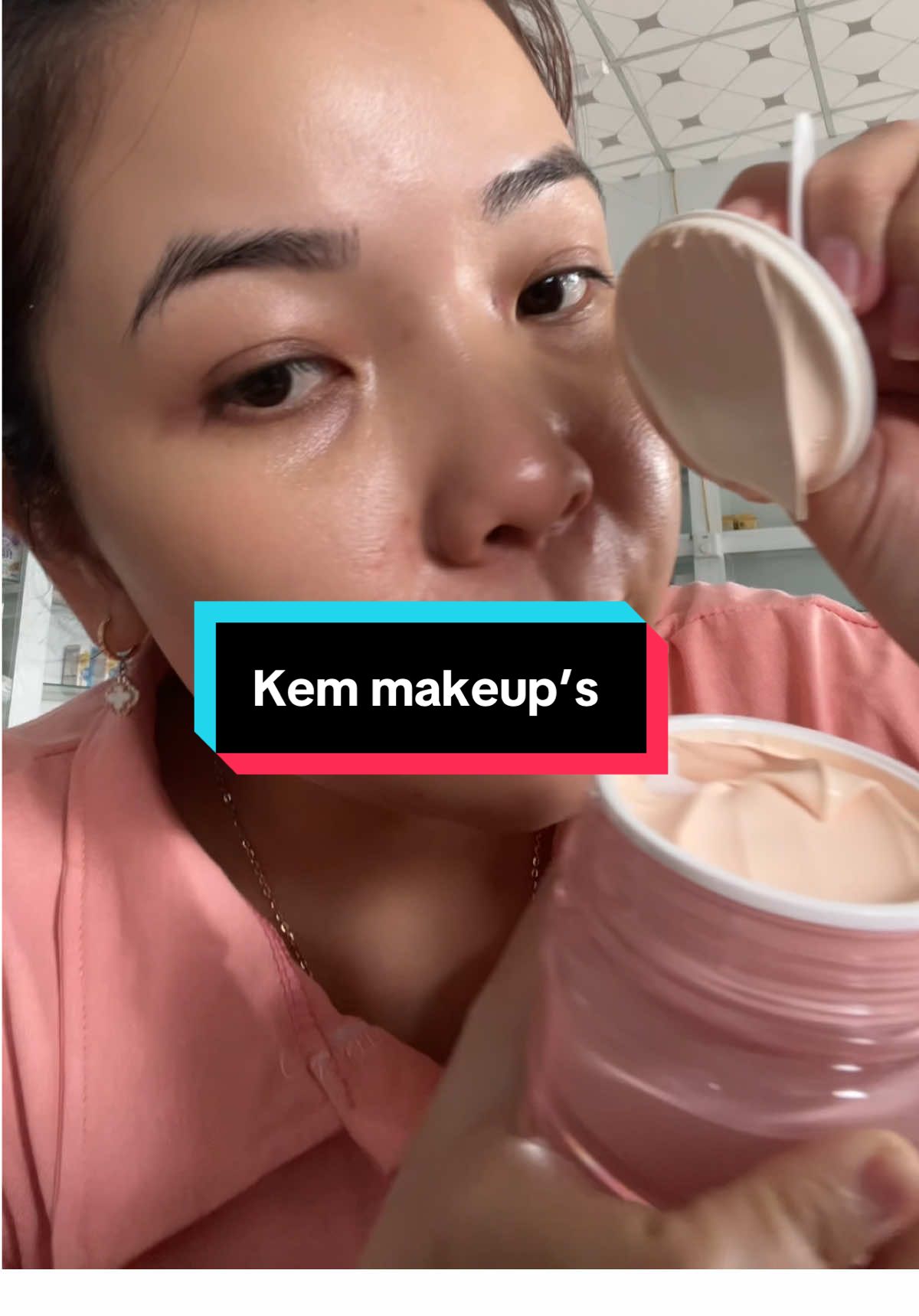 Thơm mịn, rửa mặt không bị trôi luôn nên mua nha mấy bà #coduocsi👩🏻‍⚕️💊 #dsnguyen #makeup #xuhuong #fyp 