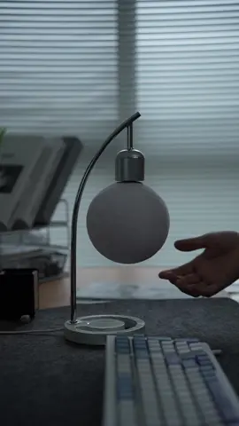 Make the moon into a table lamp and put it on the desktop...#lamp 