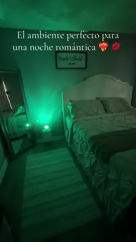 Crea el ambiente perfecto con estas luces ✨ ideales para una noche romántica llena de magia 💕🌙