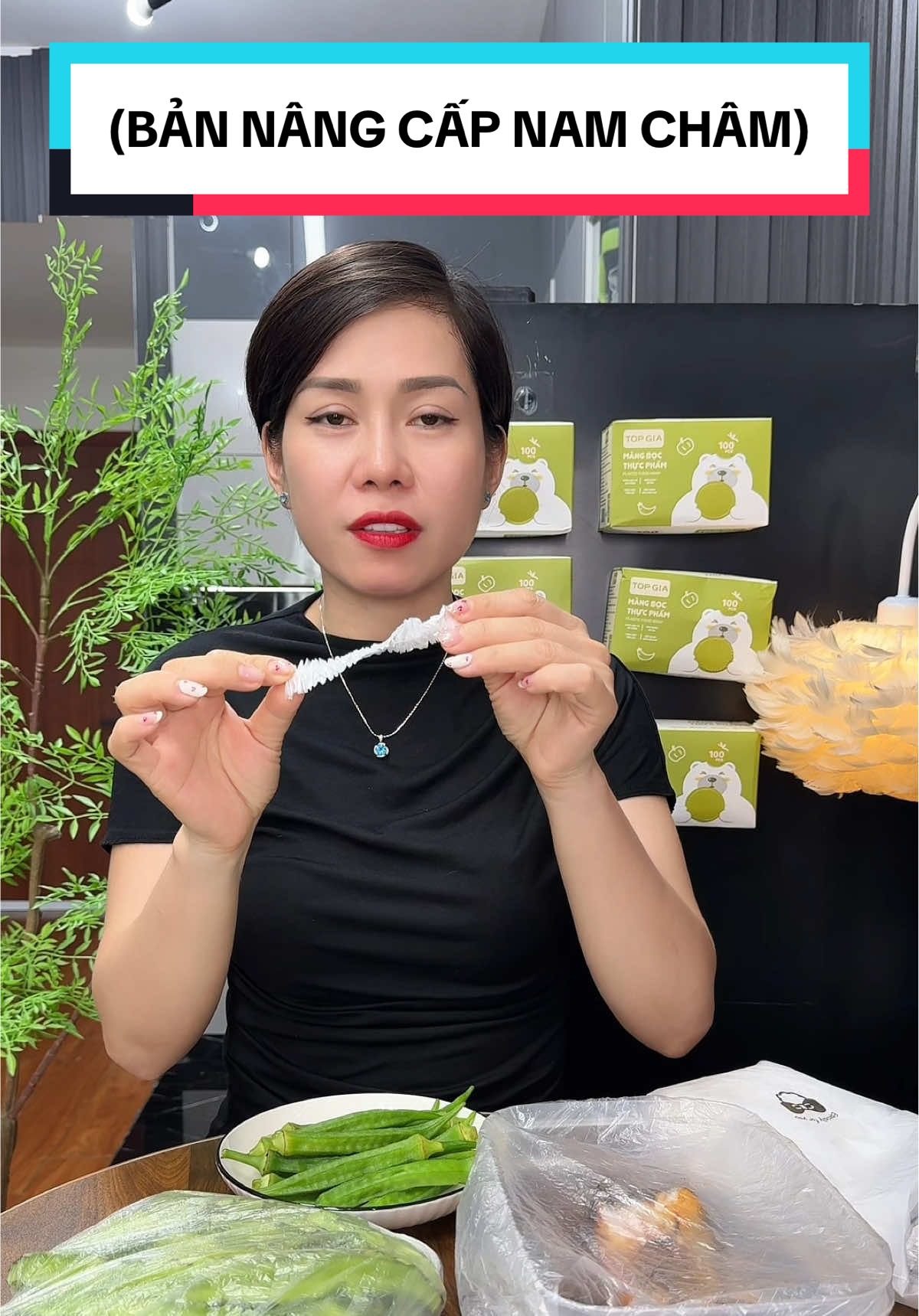 (BẢN NÂNG CẤP NAM CHÂM) Màng Bọc Thực Phẩm TOP GIA Miếng Dán Nam Châm Gắn TủLạnh Dạng Rút An Toàn Tiện Lợi, Có Chun Co Dãn Siêu Dai (Hộp 100 Cái) Chất Liệu PE Dày Bền Chống Bay Mùi Giữ Mới Thực Phẩm MangBocThucPhamCoGian (MBTP) #cindythuytichcuc #mangbocthucpham #mangbocthucphamtopgia