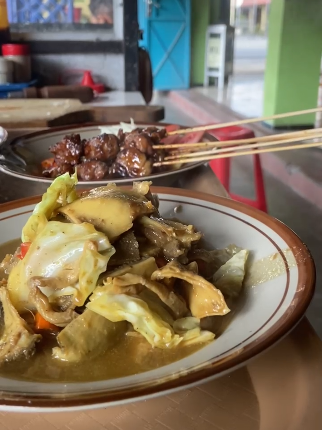 Gule masak 😇 #kulinersukoharjo #fyp #perintisbukanpewaris #satekambing #gulemasak 