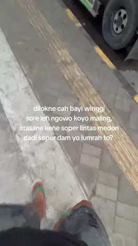 alon ngenteni pacarmu sek jare sesss!! 