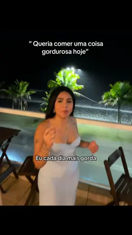 Não aguentei msksksksksksk 