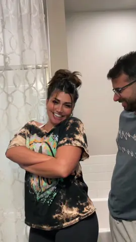 this song is all over my foryoupage😍🤩 #trend #songi #dance #marriedlife  
