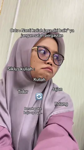 Part paling menghabiskan waktu berdiri depan lemari, pake baju apa yaa #kuliah #maba #kampuslife #kehidupanmahasiswa 