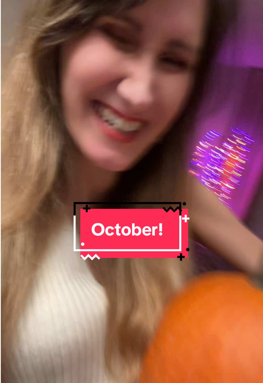 Pumpkin time!! 🎃  Have you gotten a pumpkin yet?? 🦇  #october1st #wakeup #itsthefirstofthemonth #spookyseason #pumpkinseason 