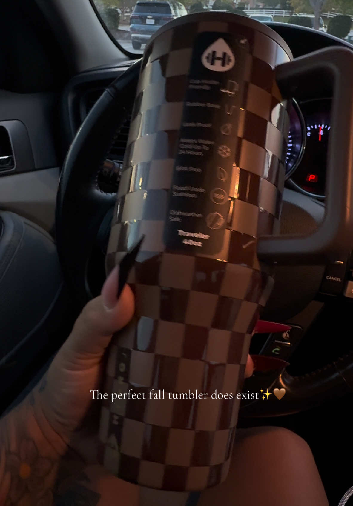 Hydration but make it ✨aesthetic✨ 🤎 #hydrojug #hydrojugtumbler #hydrojug #fall2025 #falltumbler #fallhydrojug 