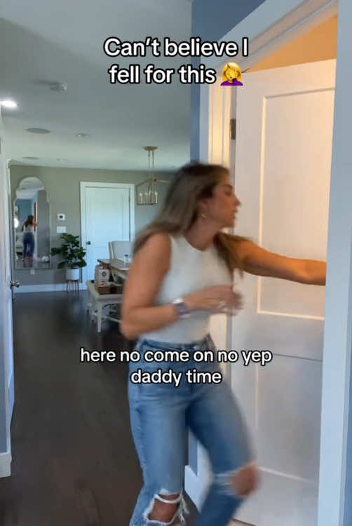 When my husband asked for a towel #funny #foryou #prank #funnyvideos 