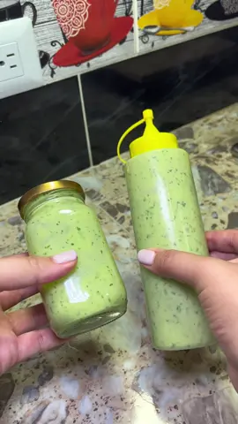 La mejor salsa de ajo y cilantro, queda deliciosa  #recetasfaciles #recetas #salsa #colombia 