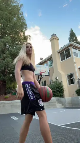 #basketball#basketballgirls #basketballgirlfriend 