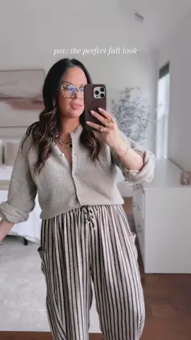 Obsessed with this entire look! #falloutfit #millennialoutfit #OOTD 