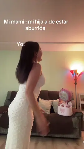 Yo misma traigo mi propio ambiente 😭🤣jajaja #fyppppppppppppppppppppppp #fyppp #fypツ #paratiiiiiiiiiiiiiiiiiiiiiiiiiiiiiii #paratiiiiiiiiiiiiiiiiiiiiiiiiiiiiiii 