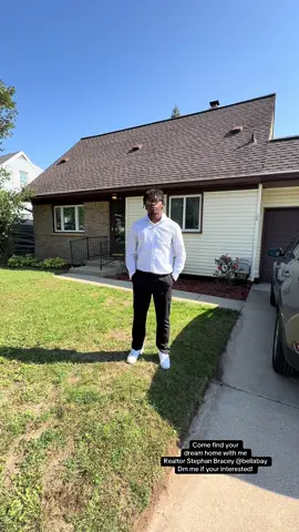 🏡 4148 Chadwick Ave NE | Grand Rapids 3 bed • 2 bath • $329,900 ✨ This home is a great example of what’s on the market right now. If you’re ready to find the right one for YOU, I’ll help guide you every step of the way. 💬 DM me today to start your search. 🔑 Buy with Stephan 📌 Listed by: Celeste Thomas | Bellabay Realty #BuyWithStephan #GrandRapidsRealEstate #MichiganHomes #DreamHomeJourney