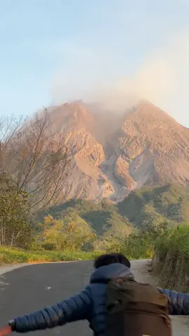 so magical merapi #fyp #kalitalang #explorejogja 