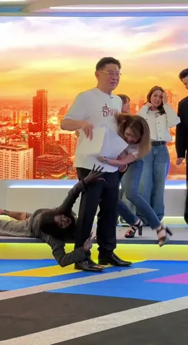 มากี่รอบ ก็ยังไม่ชิน น้องไบร์ท กริ๊ดลั่นสตู #ธี่หยด3 #ไบรท์พิชญทัฬห์ #หนังผี #เรื่องเล่าเช้านี้ #กรรมกรข่าวคุยนอกจอ 