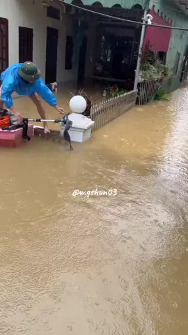 VietNam in storm season style😭 #trending #thinhhanh 