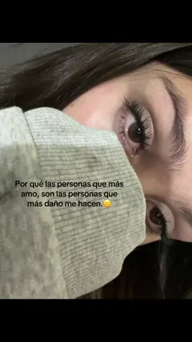 😥.   #xybca #triste #paratii 