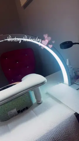 Working Woman Wednesday💅🏽 #WWW #nailtech 