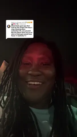 Replying to @Shugg_p422🍭🤪🧐🧡🎬🎟🎼🎭 #gumchewing #lol #heyheyqueen 