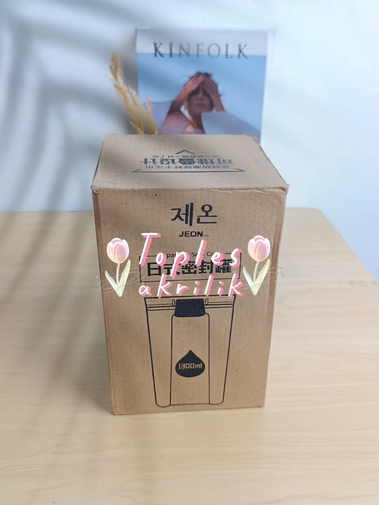 Anti pecah, awet, dan praktis cocok buat kue, snack, sampai bumbu dapur #toples #toplesakrilik #toplesbening #foodstorage #toplesaesthetic