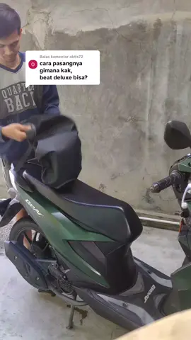 Membalas @oktis72  cara pasang sarung jok motor simpel dan mudah guys. #sarungjok #sarungjokmotor #sarungjokmotorbeat #kulitjok #coverjok 