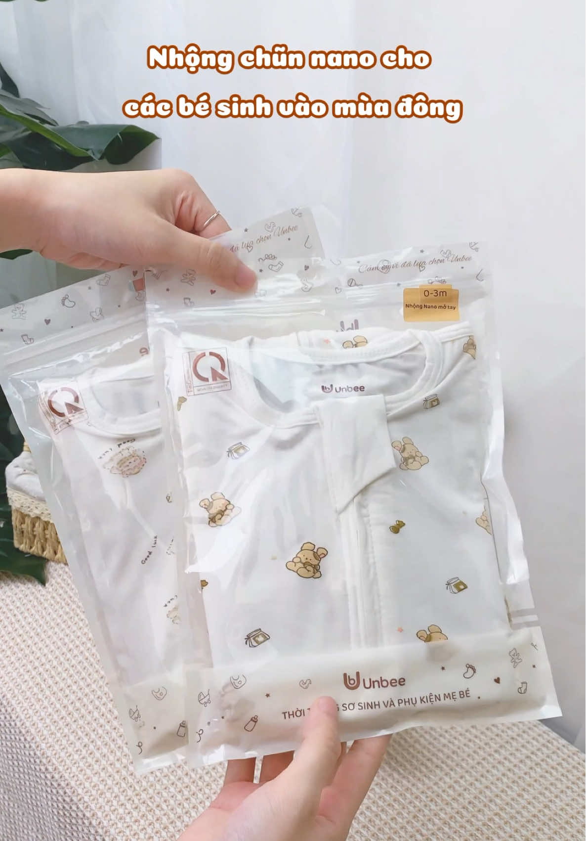 Nhộng cho bé sinh vào mùa đông đây các mẹ ơi #unbeestore #unbeevietnam #nhongchunchobe 
