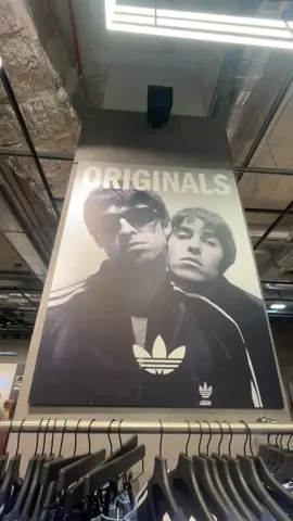 Yang di cari cari @Oasis @adidas #oasis #fyp 