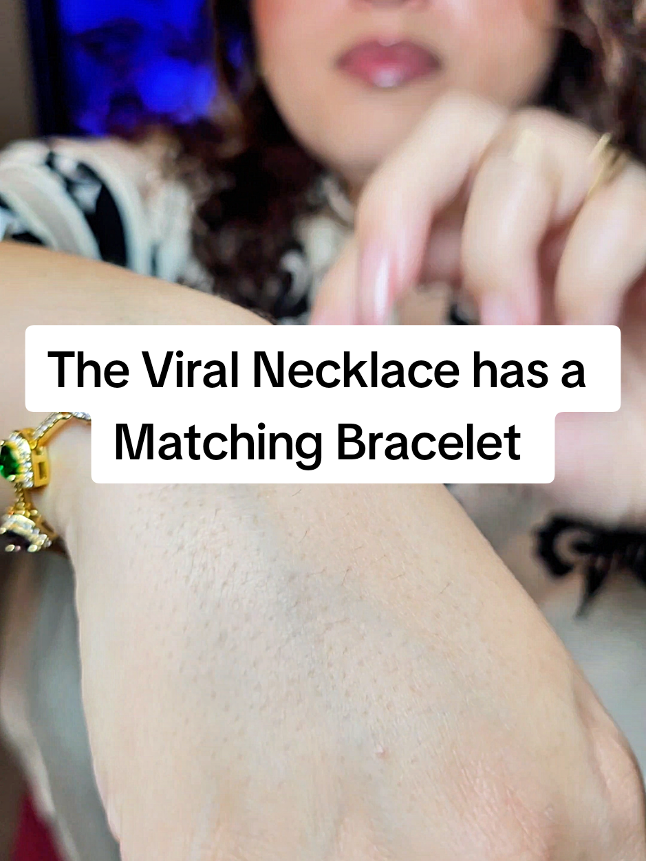 The Gold Jewelry Lovers Dream Bracelet! #jewlery #bracelet #goldjewelry #tiktokjewelry #contentcreatorinsights 