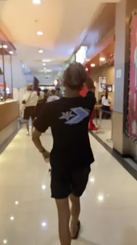 Pov kameramen ajak gelut
