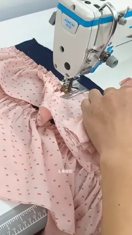 Chân vịt nhún bèo bánh xe chống nhăn 