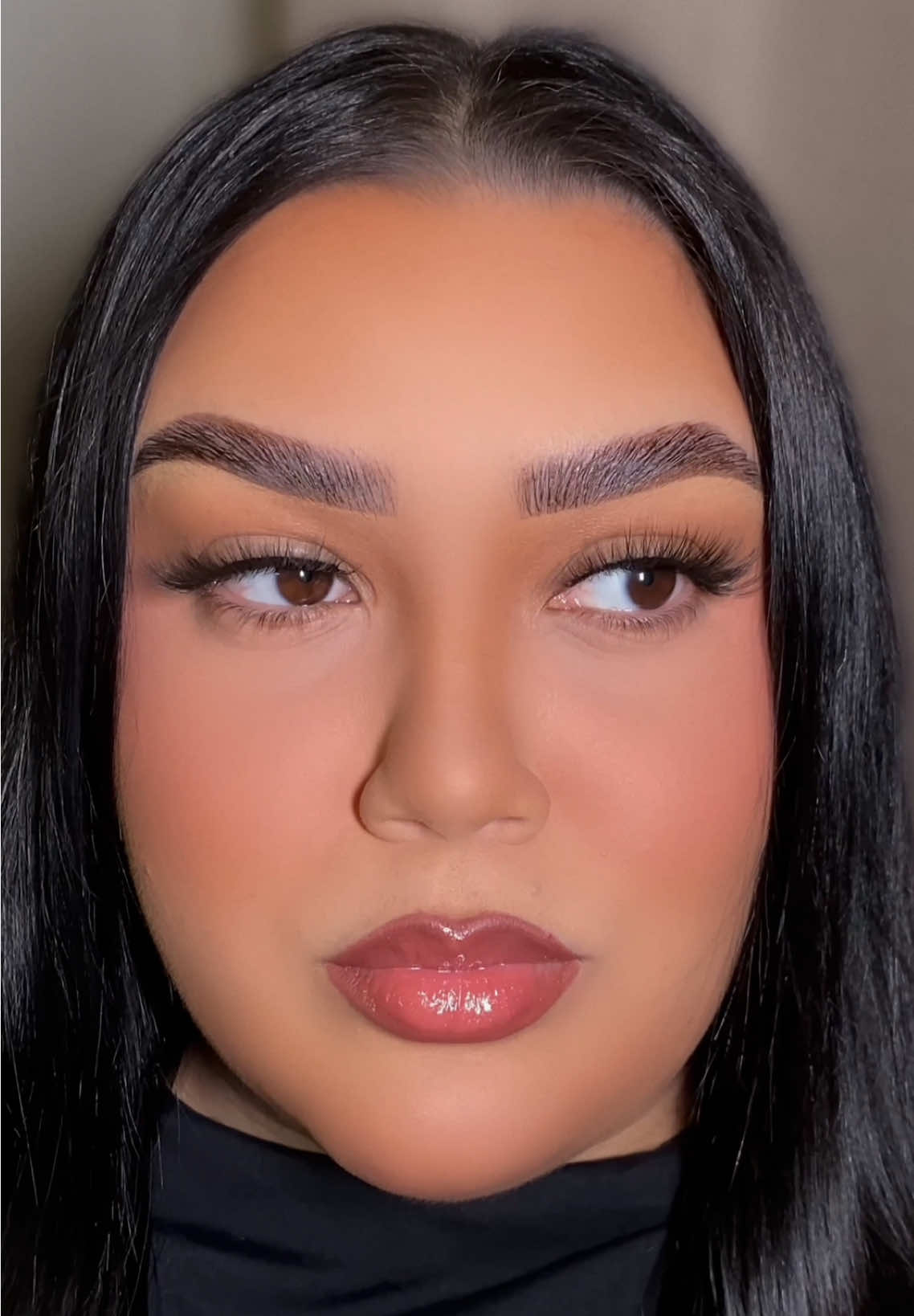 lip combo 🌺💄 @Maybelline NY liner in Big Lift  @Rare Beauty gloss in Glimmer 