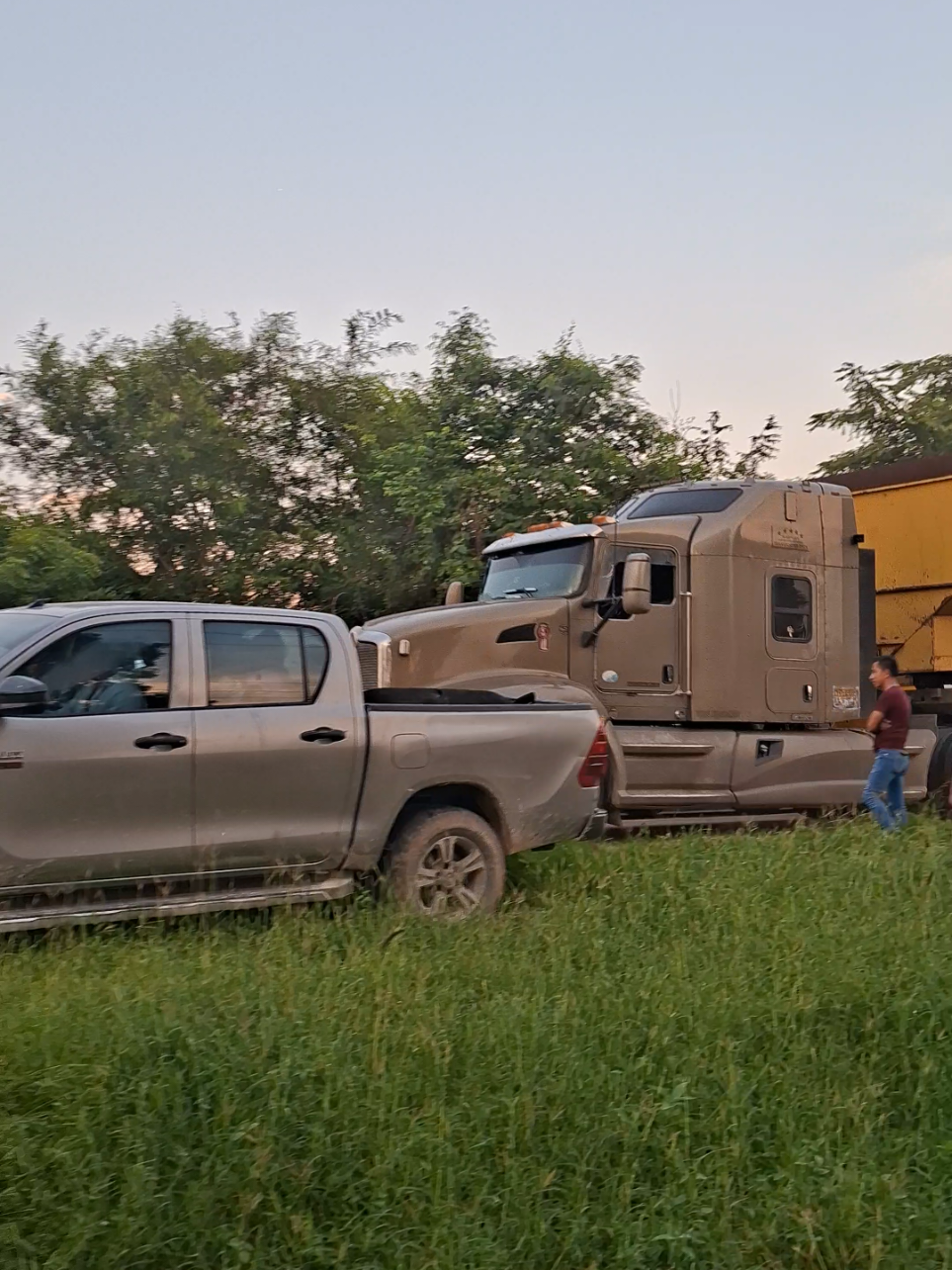 #trailerosmexicanos🇲🇽💯😎 #mexicanoschingones 