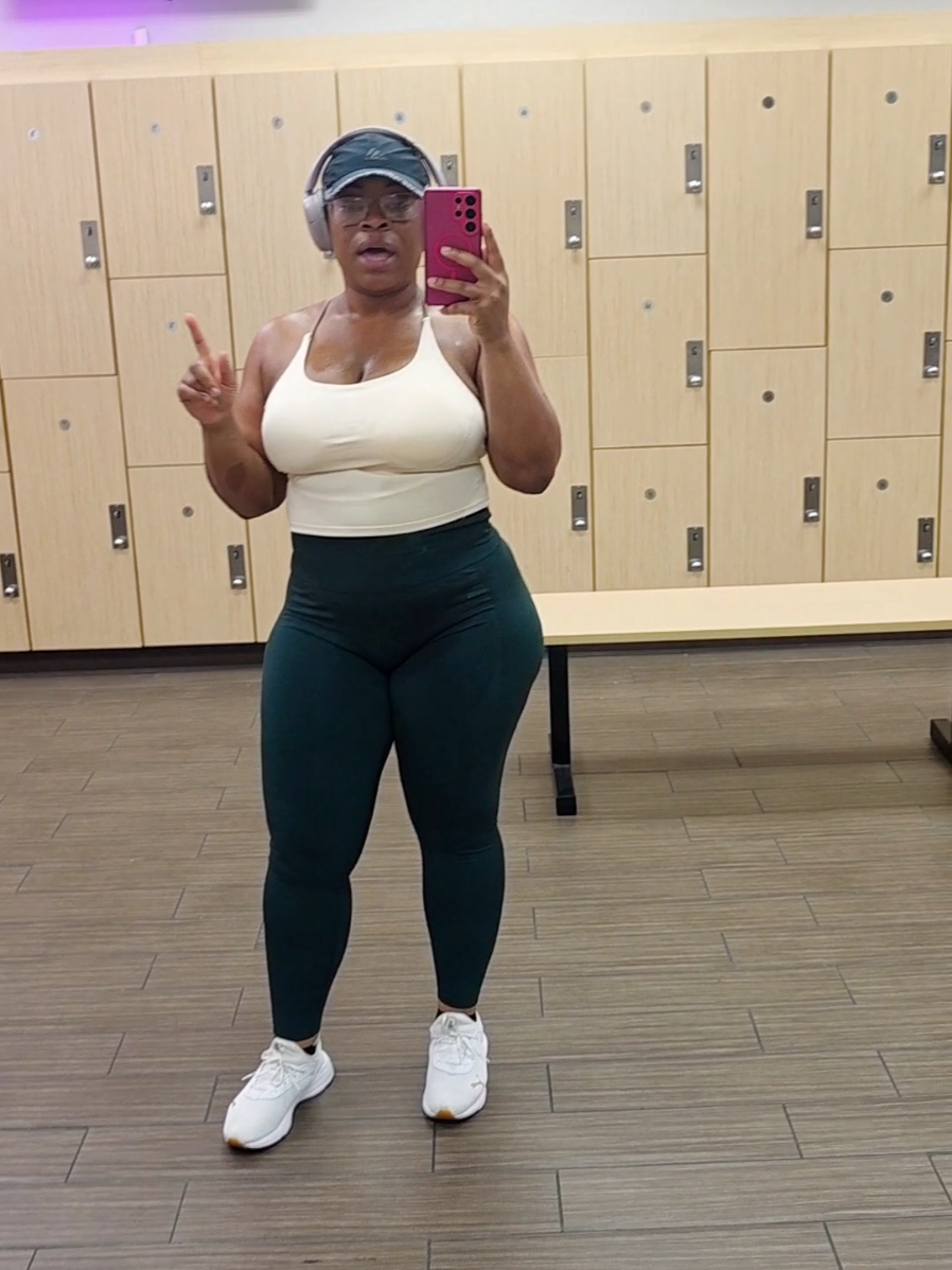 Gym #gym #top #Fitness #leggings #gymmotivation 