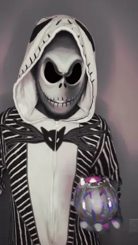 Halloween has come! #duetwithme #halloween #spookymonth #foryoupage #ez4u2say 