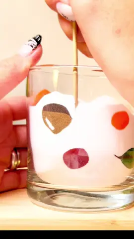 Capturing the beauty of autumn with layers of colored sand.🍂 ✨ Calling all teachers and craft leaders around the world! ✨ I’m offering a free online Glass Sand Art class to share this beautiful Japanese-style art with children everywhere. 🌍🎨 Perfect for those who teach kids or love introducing creative crafts—let’s spread the joy of sand art together! ⚠️ Free online class will be in English only. #glasssandart #sand #fallvibes🍁 #FallColors #SandArt  