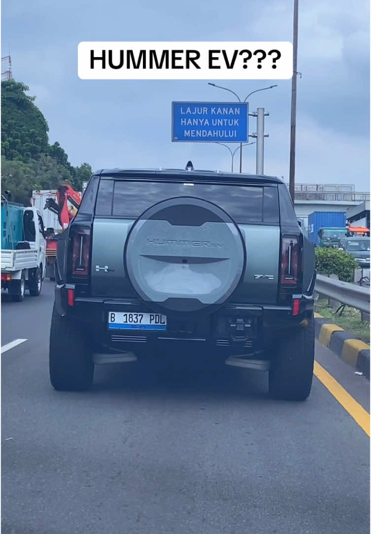 Hummer listrik???!! Ada yg tau harga dan tipenya?? #hummer #hummerev #mobillistrik #otomotif #otomotifindonesia 