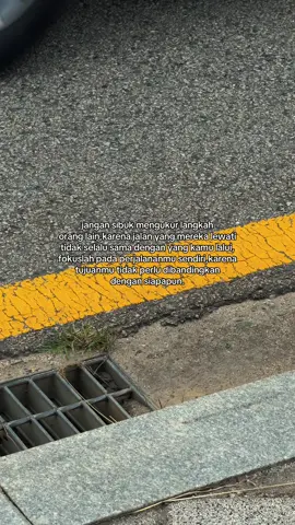fokus kedepan tidak usah liat kanan kiri