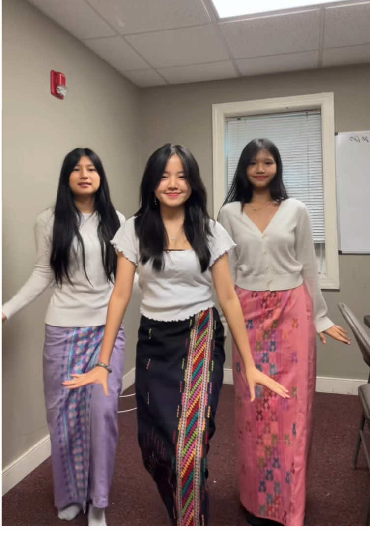 Back with my girls  #draft #dance #kachingirl #tiktokmyanmar🇲🇲 #trending 
