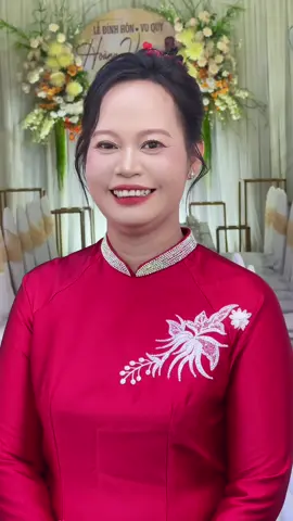 Bà sui áo dài đỏ #xuhuong #makeuphaiphong #makeupcodau #basui #makeupcodau 