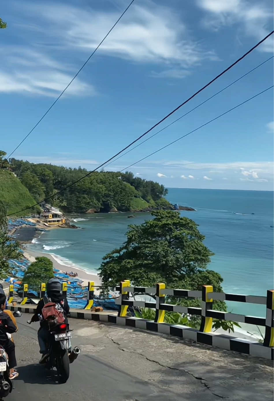 menganti yang dinanti🌊🌊☀️ #menganti #mengantibeach #kebumen24jam #fyp 